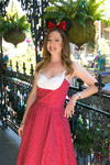50s Dress Minnie Mouse Disneybound